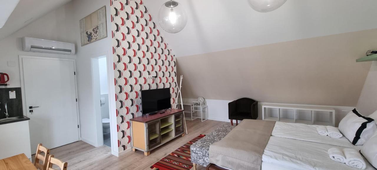 Vankoska Apartman ティハニ エクステリア 写真